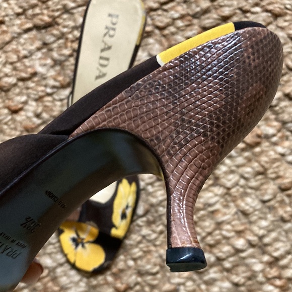 Prada floral fabric mules 38.5 - Picture 4 of 9